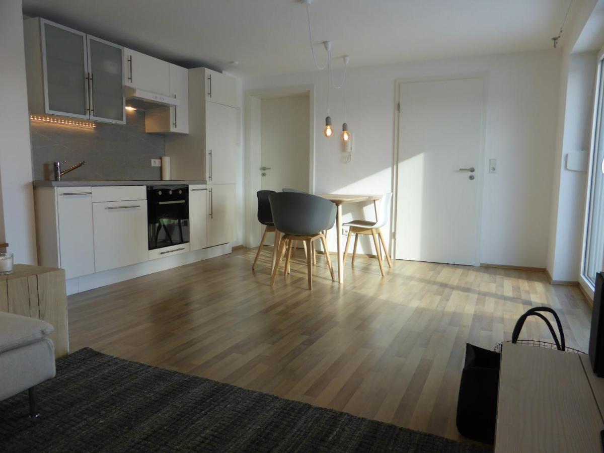 A Home Away From Home Ravensburg Exterior photo
