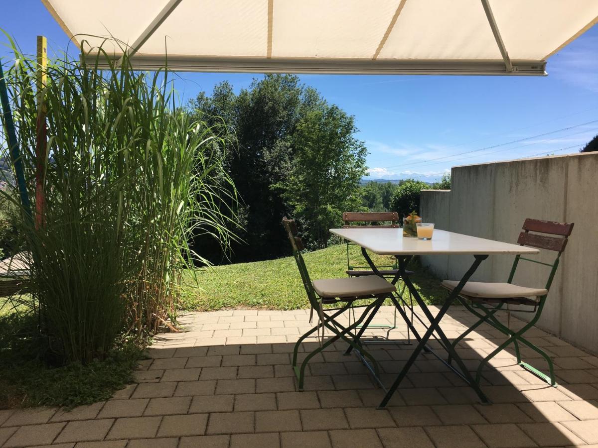 A Home Away From Home Ravensburg Exterior photo